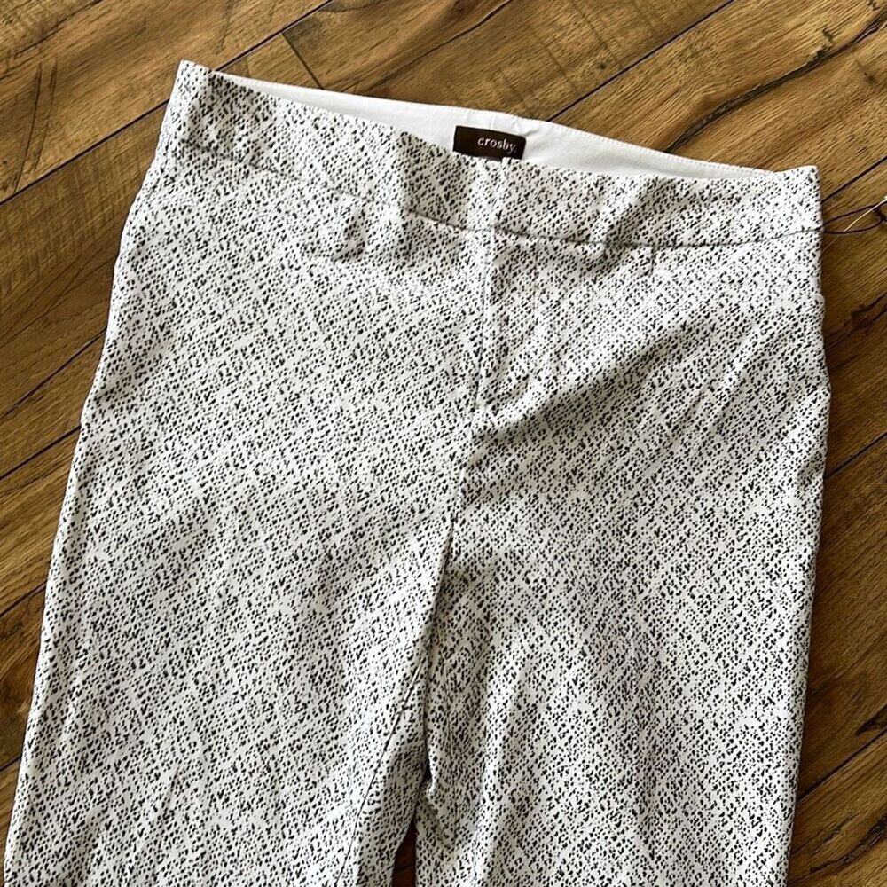 NWT Crosby size 8 white & gray ankle pants - Picture 2 of 5
